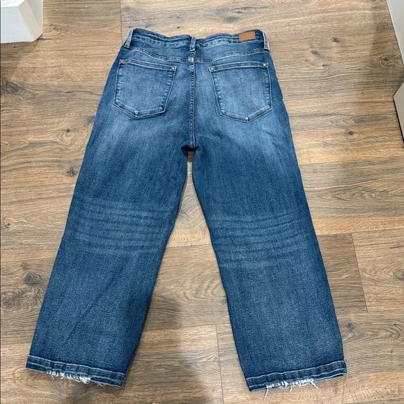 Judy Blue Dark Wash Cropped/ Wide Leg Jeans - Picture 2 of 5